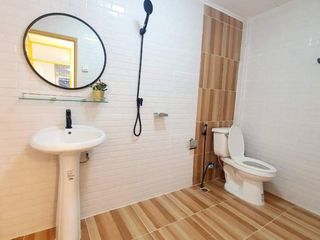 For sale 4 bed retail Space in Mueang Samut Prakan, Samut Prakan