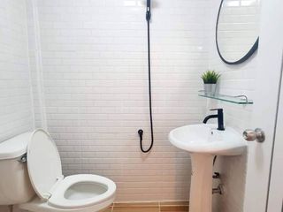 For sale 4 bed retail Space in Mueang Samut Prakan, Samut Prakan