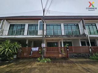 For sale 3 bed townhouse in Mueang Songkhla, Songkhla