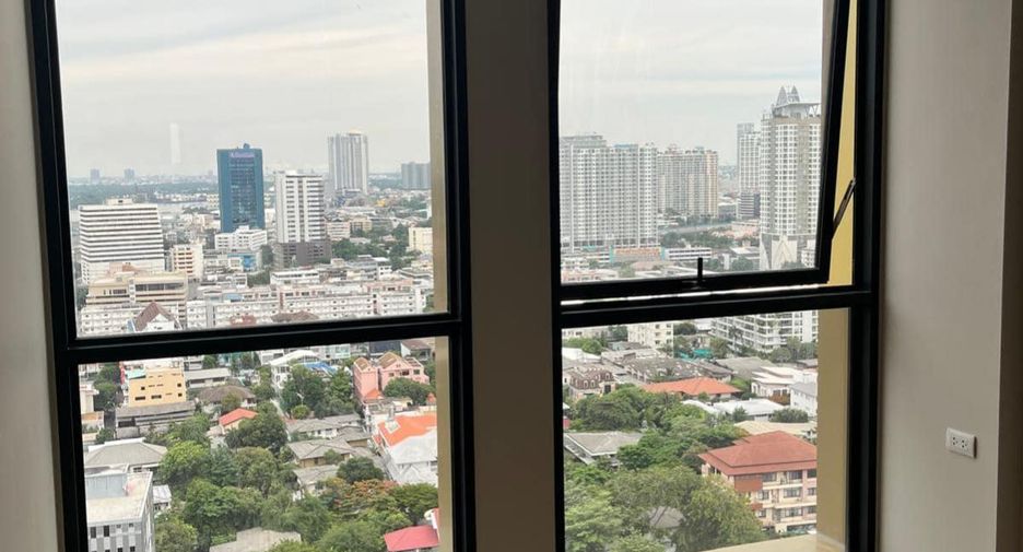 For sale 2 bed condo in Sathon, Bangkok