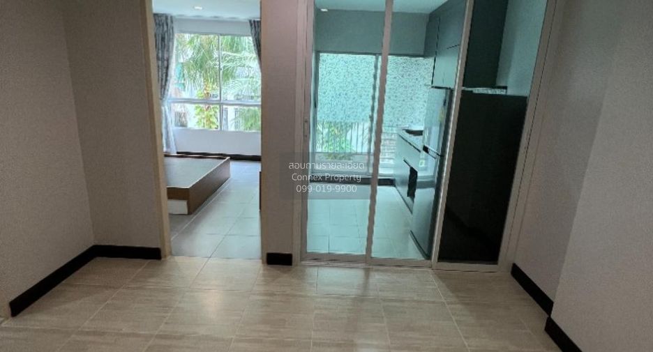 For sale 1 bed condo in Chom Thong, Bangkok