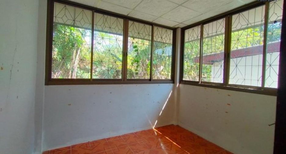 For sale 3 bed house in Non Sa-at, Udon Thani