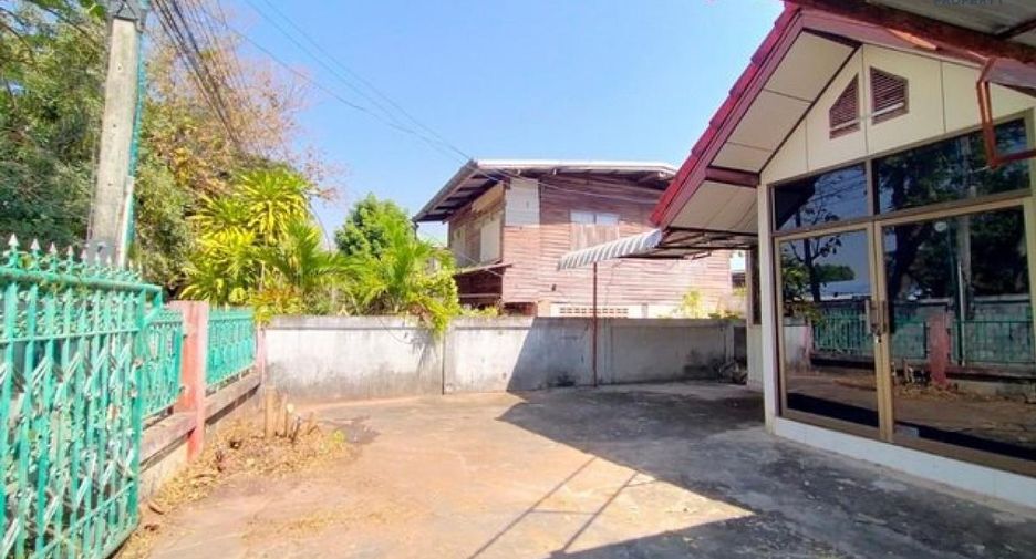 For sale 3 bed house in Non Sa-at, Udon Thani