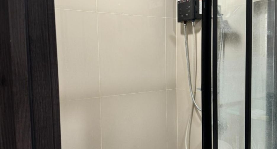 For sale 1 bed condo in Huai Khwang, Bangkok