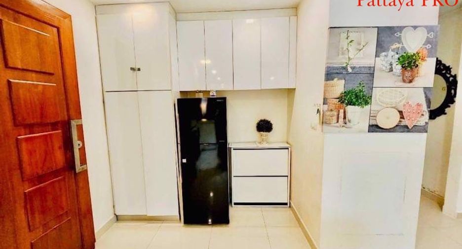 For sale 3 bedrooms condo in North Pattaya, Pattaya