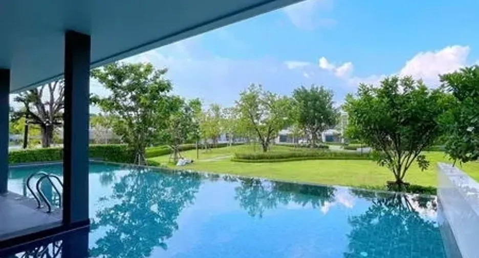 出租 3 卧室 联排别墅 在 Bang Phli, Samut Prakan