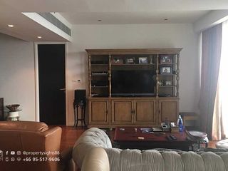 For rent 3 bed condo in Yan Nawa, Bangkok