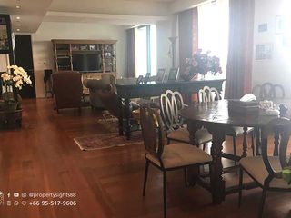 For rent 3 bed condo in Yan Nawa, Bangkok