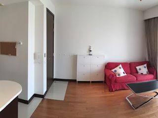 For rent 2 bed condo in Yan Nawa, Bangkok