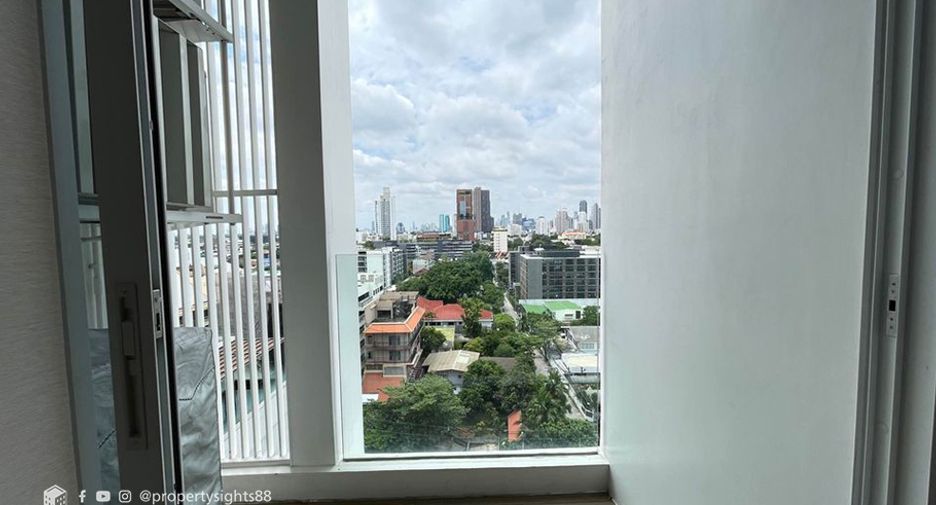 For rent 1 Beds condo in Khlong Toei, Bangkok
