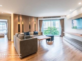 For rent 3 bed condo in Yan Nawa, Bangkok