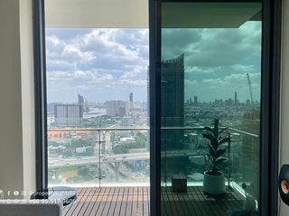 For rent 2 bed condo in Yan Nawa, Bangkok