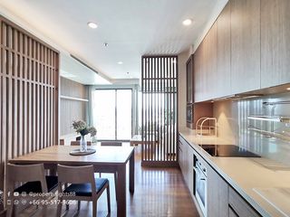For rent 4 bed condo in Yan Nawa, Bangkok