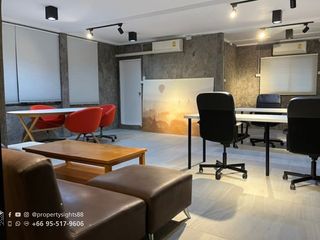 For rent office in Khlong Toei, Bangkok