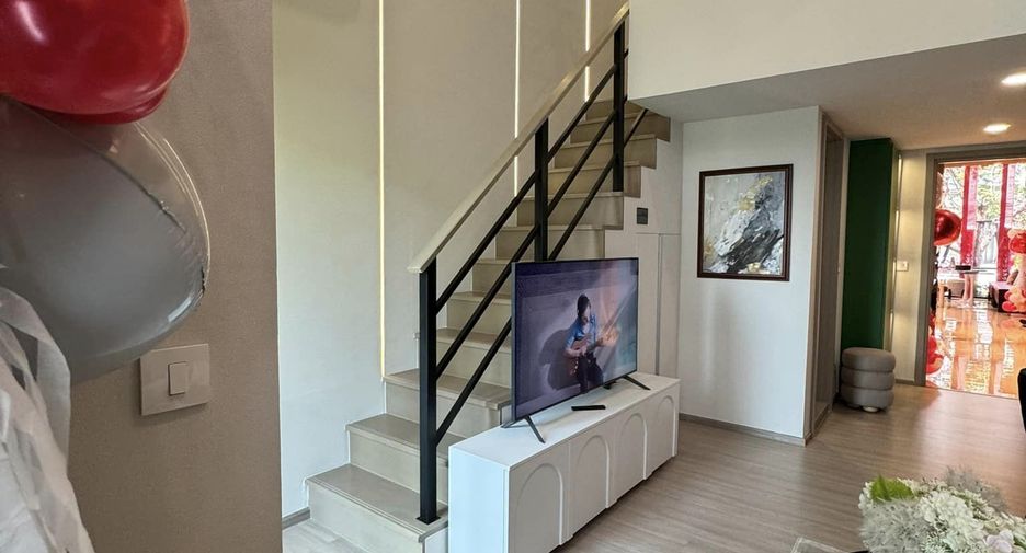 For sale 1 Beds condo in Khlong Toei, Bangkok
