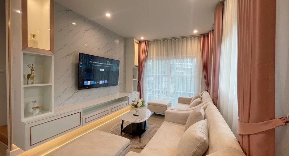 For sale 4 Beds house in Thalang, Phuket