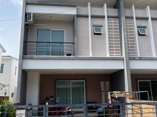 For sale 3 Beds townhouse in Mueang Phuket, Phuket