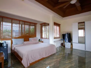 For rent 3 bed townhouse in Thalang, Phuket