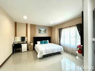 For sale 3 bed townhouse in East Pattaya, Pattaya