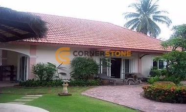 For sale and for rent 4 bed house in East Pattaya, Pattaya