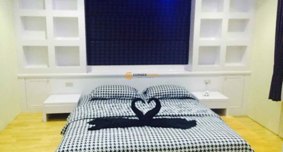 Casa en alquiler y en venta de 4 habitaciones en East Pattaya, Pattaya