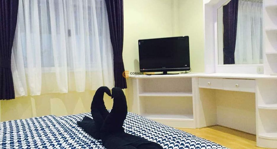 Casa en alquiler y en venta de 4 habitaciones en East Pattaya, Pattaya