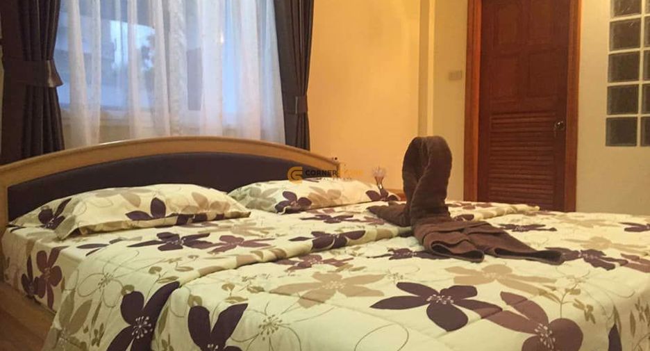 Casa en alquiler y en venta de 4 habitaciones en East Pattaya, Pattaya