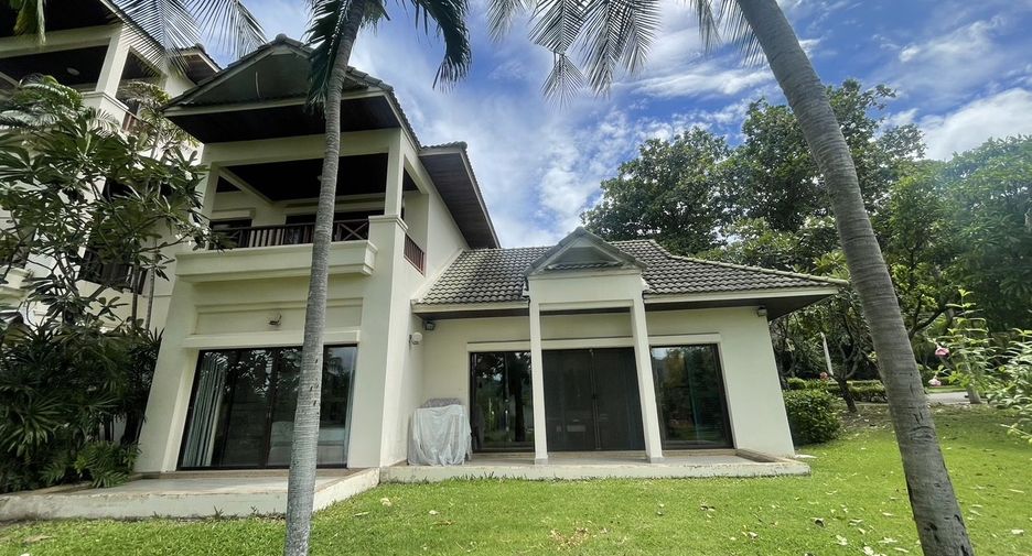 For sale 2 bed condo in Cha Am, Phetchaburi