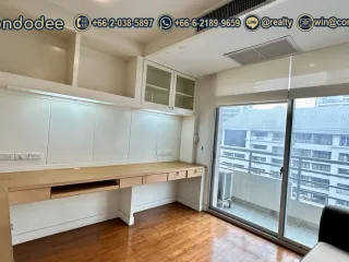 For sale 3 bedrooms condo in Pathum Wan, Bangkok