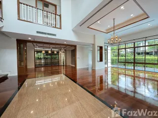 For rent 4 bed villa in Watthana, Bangkok