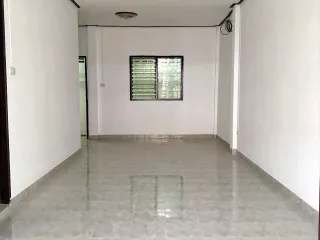 For sale 2 bed townhouse in Si Maha Phot, Prachin Buri