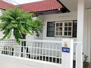 For sale 2 bed townhouse in Si Maha Phot, Prachin Buri