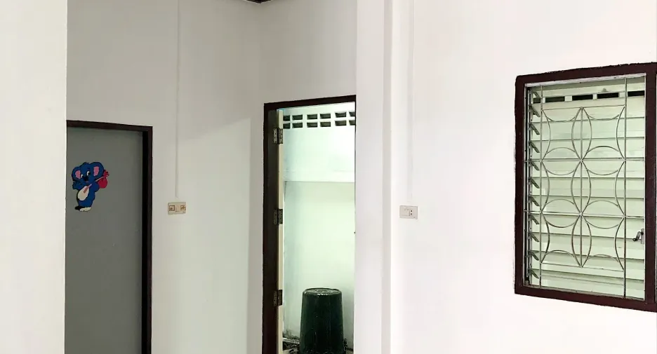 For sale 2 bed townhouse in Si Maha Phot, Prachin Buri