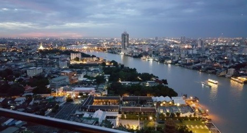 Condo en alquiler de 2 habitaciones en Khlong San, Bangkok