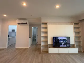 For rent 1 bed condo in Khlong San, Bangkok