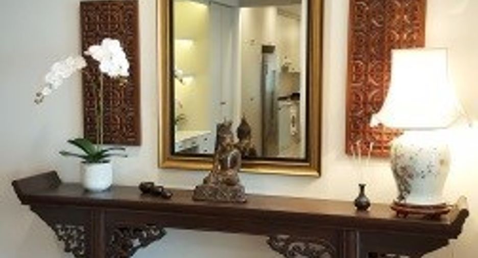 Condo en alquiler de 2 habitaciones en Khlong San, Bangkok