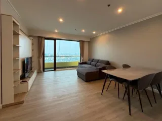 For rent 1 bed condo in Khlong San, Bangkok