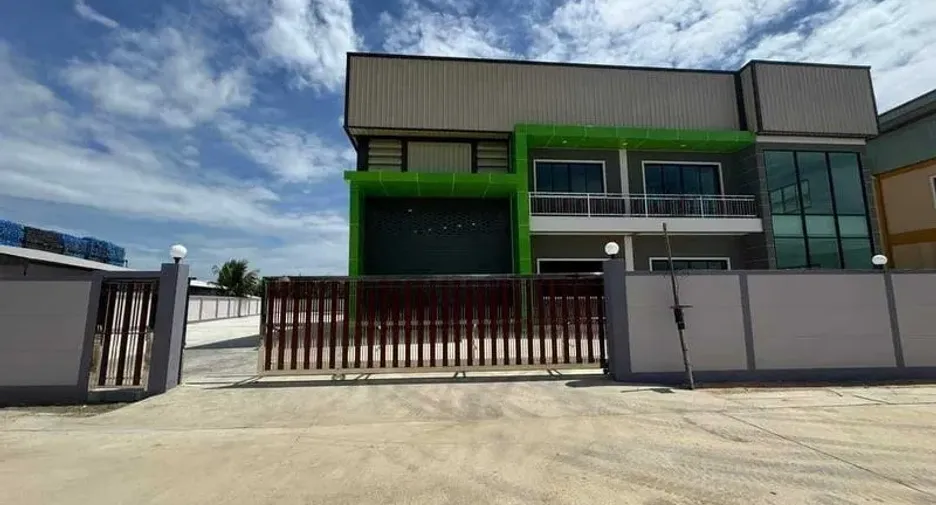 Продажа склад в Mueang Samut Sakhon, Самутсакхон