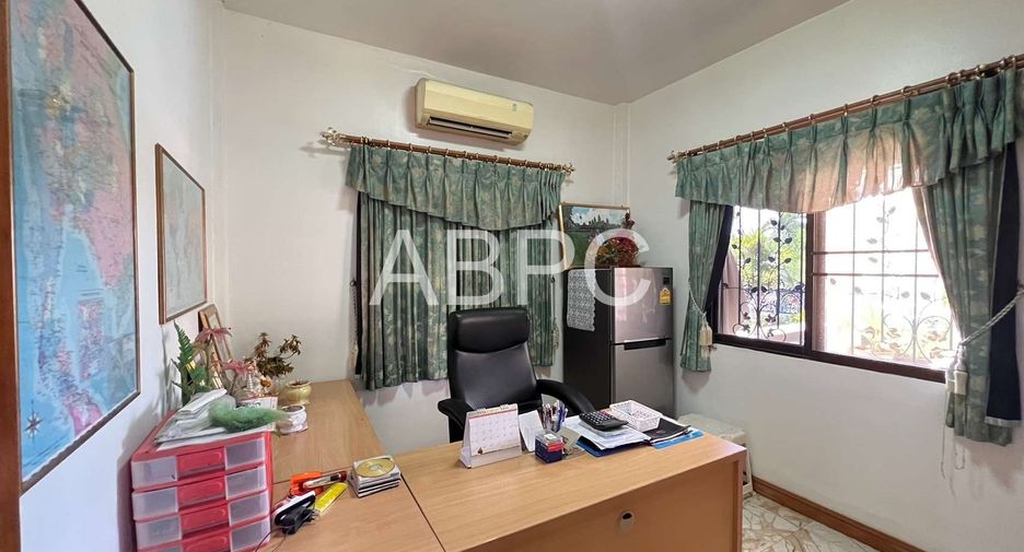 For sale 5 ベッドルーム house in East Pattaya, Pattaya