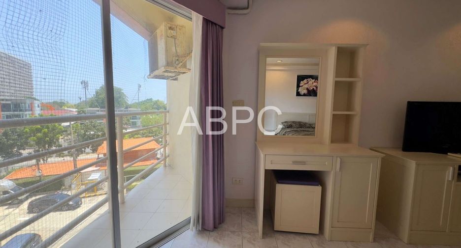 À louer et à vendre 1 chambre condo à Bang Lamung, Chonburi