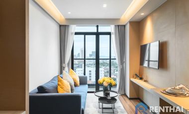 For sale 1 bed condo in Pratumnak, Pattaya