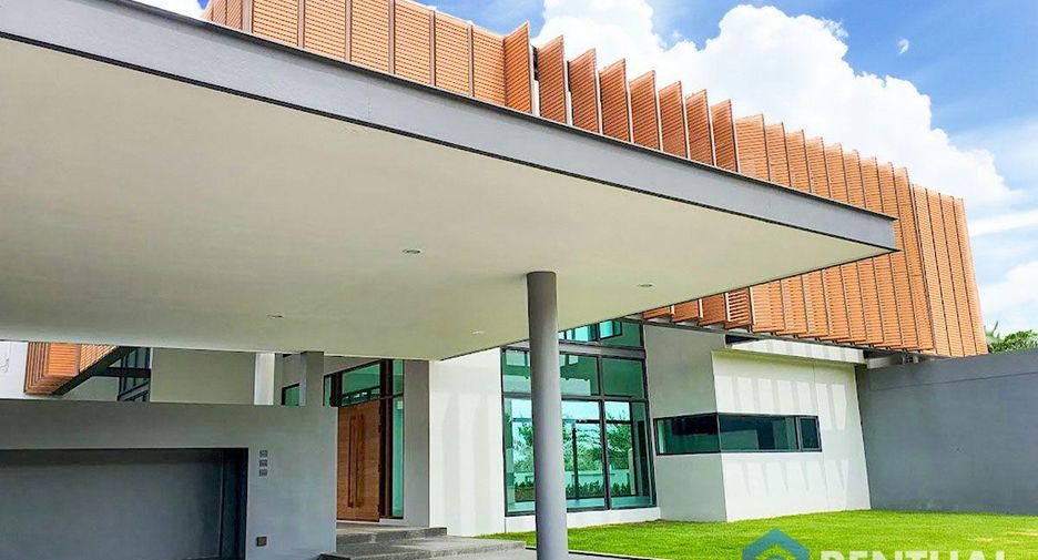 For sale 3 bedrooms house in East Pattaya, Pattaya
