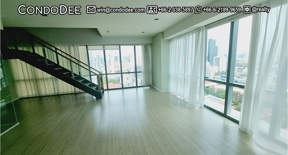 For sale 2 bedrooms condo in Watthana, Bangkok