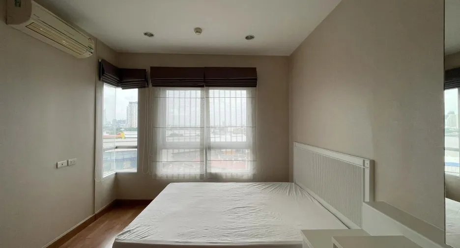 For rent 1 bed condo in Rat Burana, Bangkok