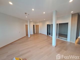 For sale 2 bed condo in Yan Nawa, Bangkok