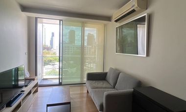 For sale 1 bed condo in Watthana, Bangkok