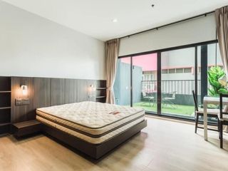 For sale スタジオ condo in Khlong Toei, Bangkok