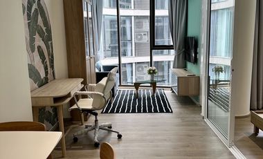 For sale 1 bed condo in Khlong Toei, Bangkok