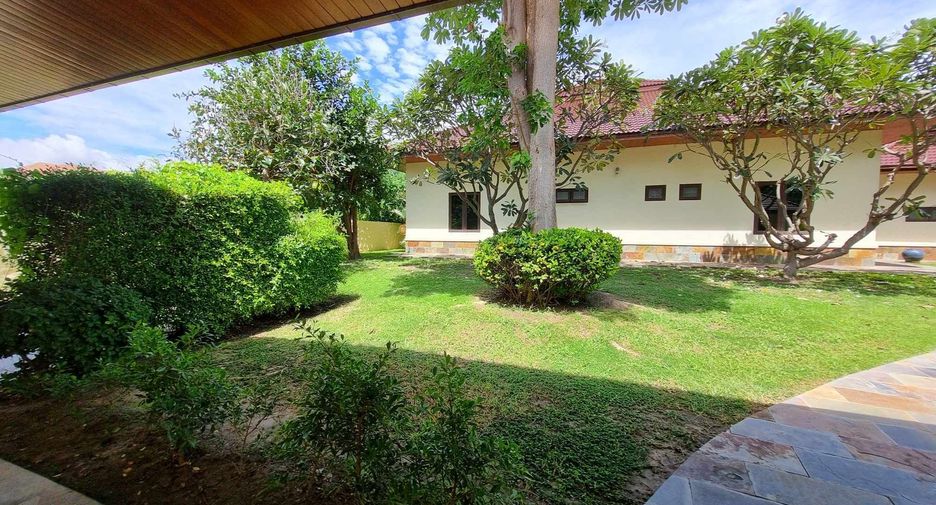 For sale 5 bed villa in Cha Am, Phetchaburi