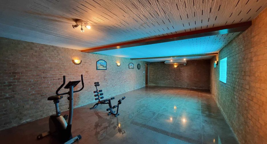 For sale 5 bed villa in Cha Am, Phetchaburi